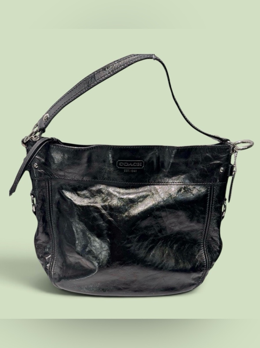 Coach Black Shoulder Bag with Classic Design